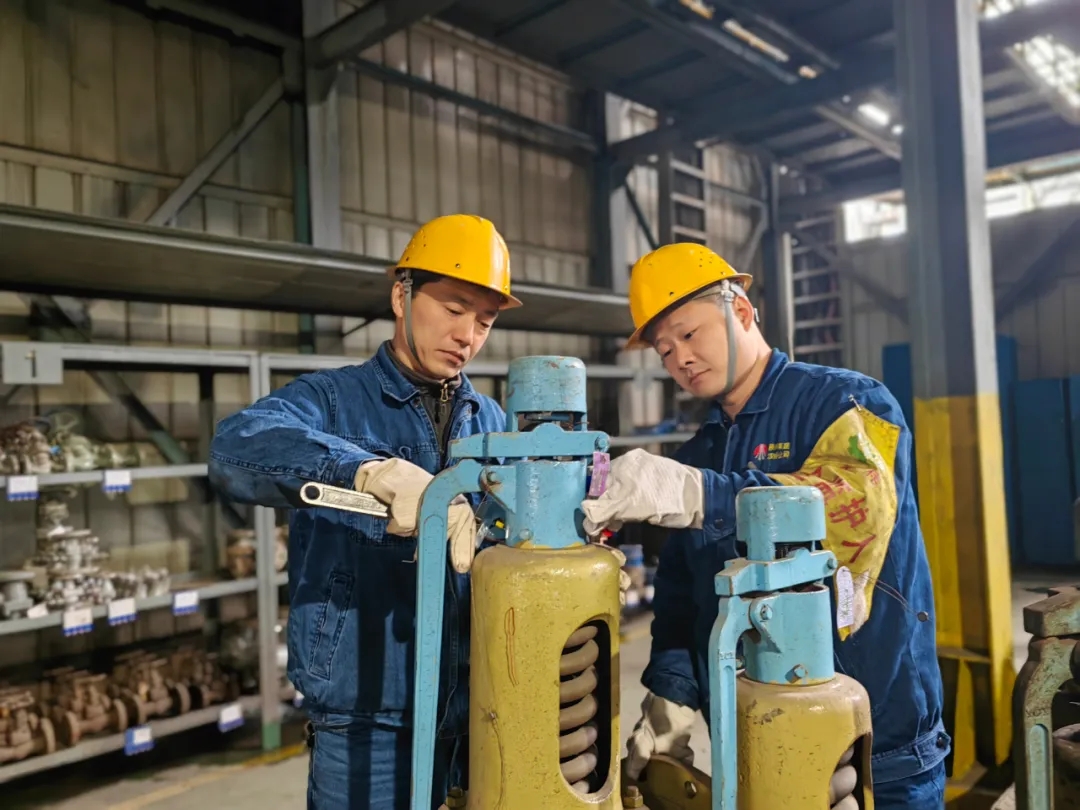 將“安全”置頂,奏響“安全生產”主旋律 將“安全”置頂,奏響“安全生產”主旋律