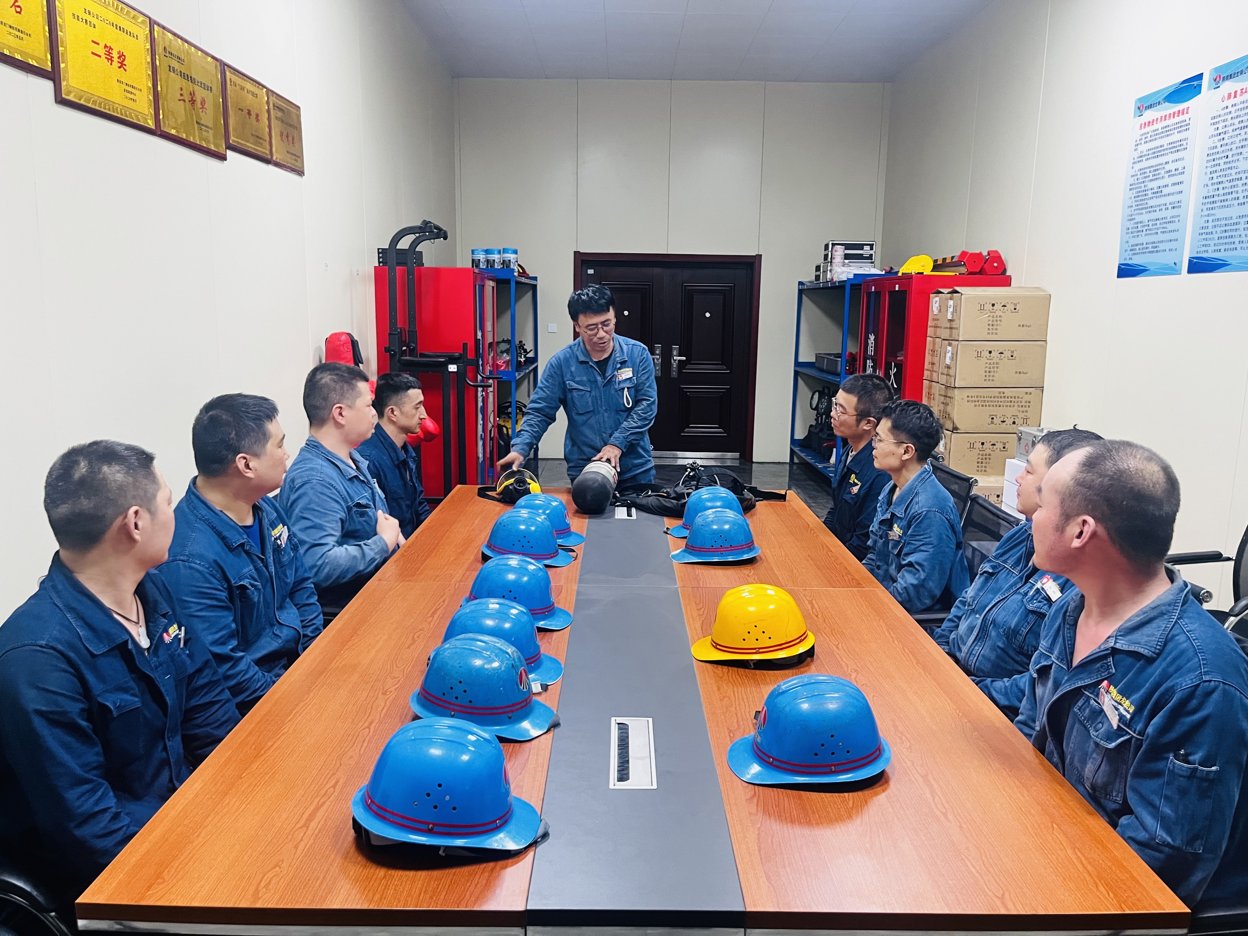 妙招迭出 讓班組管理更有“料” 妙招迭出 讓班組管理更有“料”