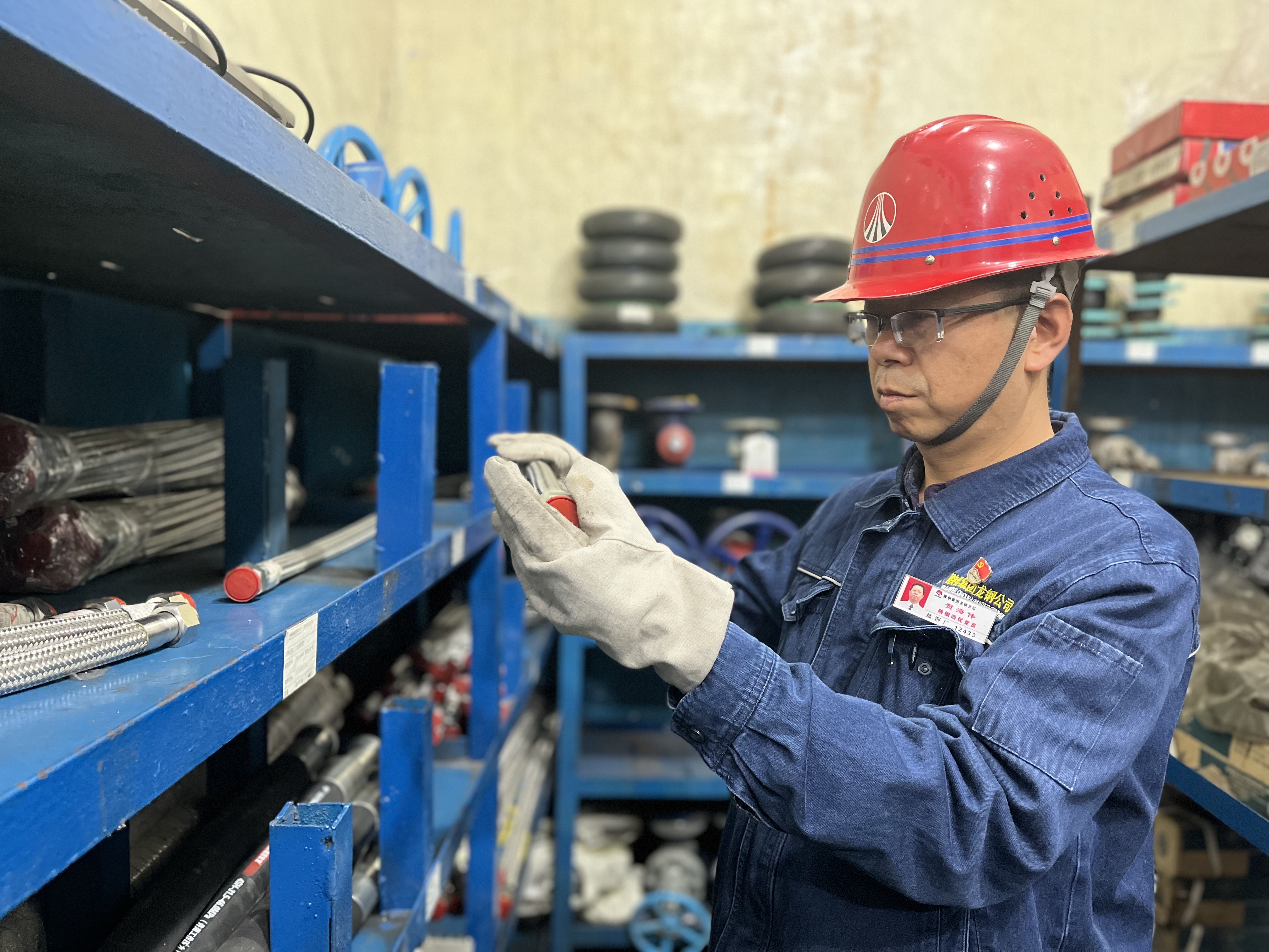 真抓實干強攻堅 以進促穩謀發展 真抓實干強攻堅 以進促穩謀發展