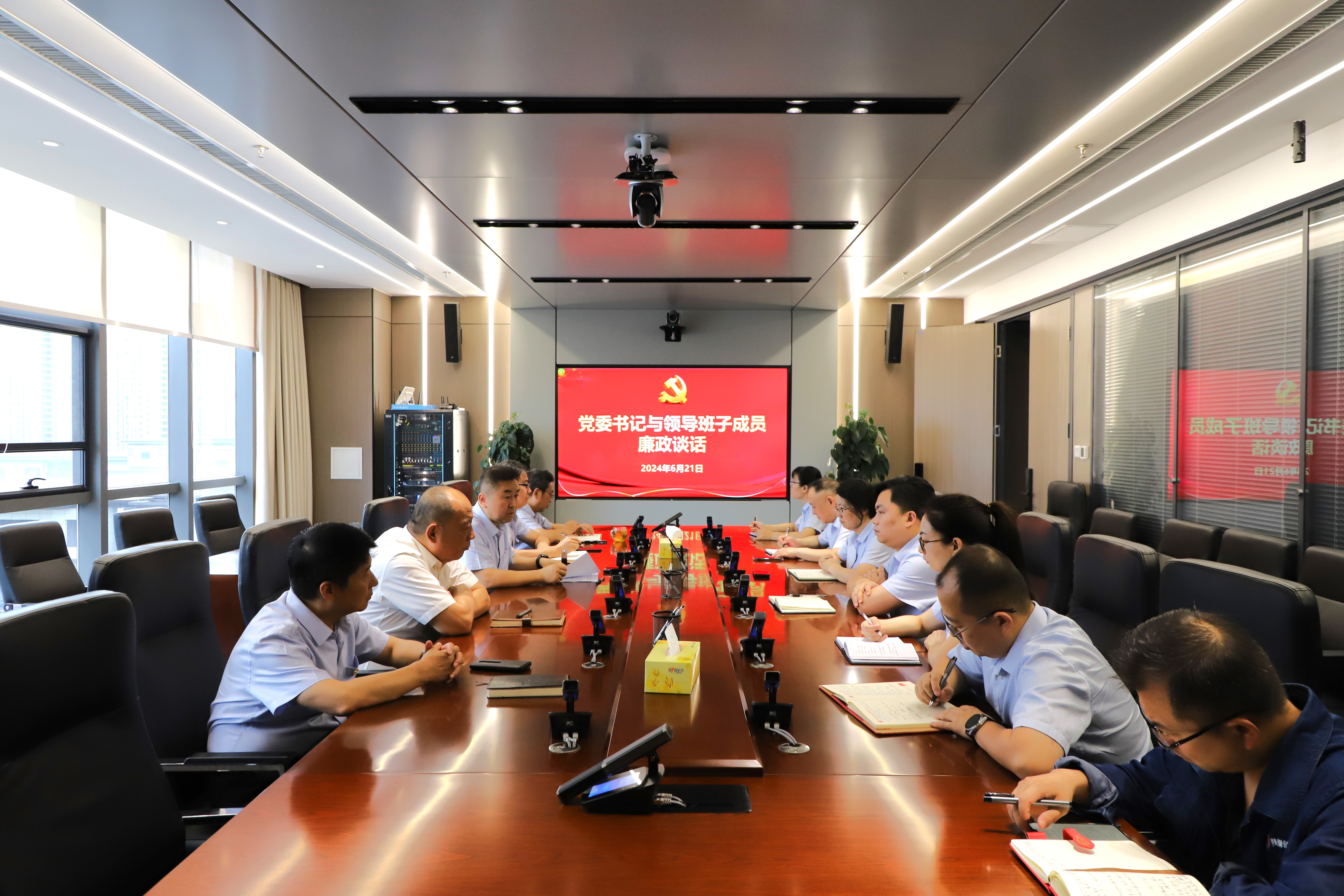 sm(x)tɫѪ} ۊ^M(jn)?jing)?chung)оԺM_(ki)չcһϵл(dng)