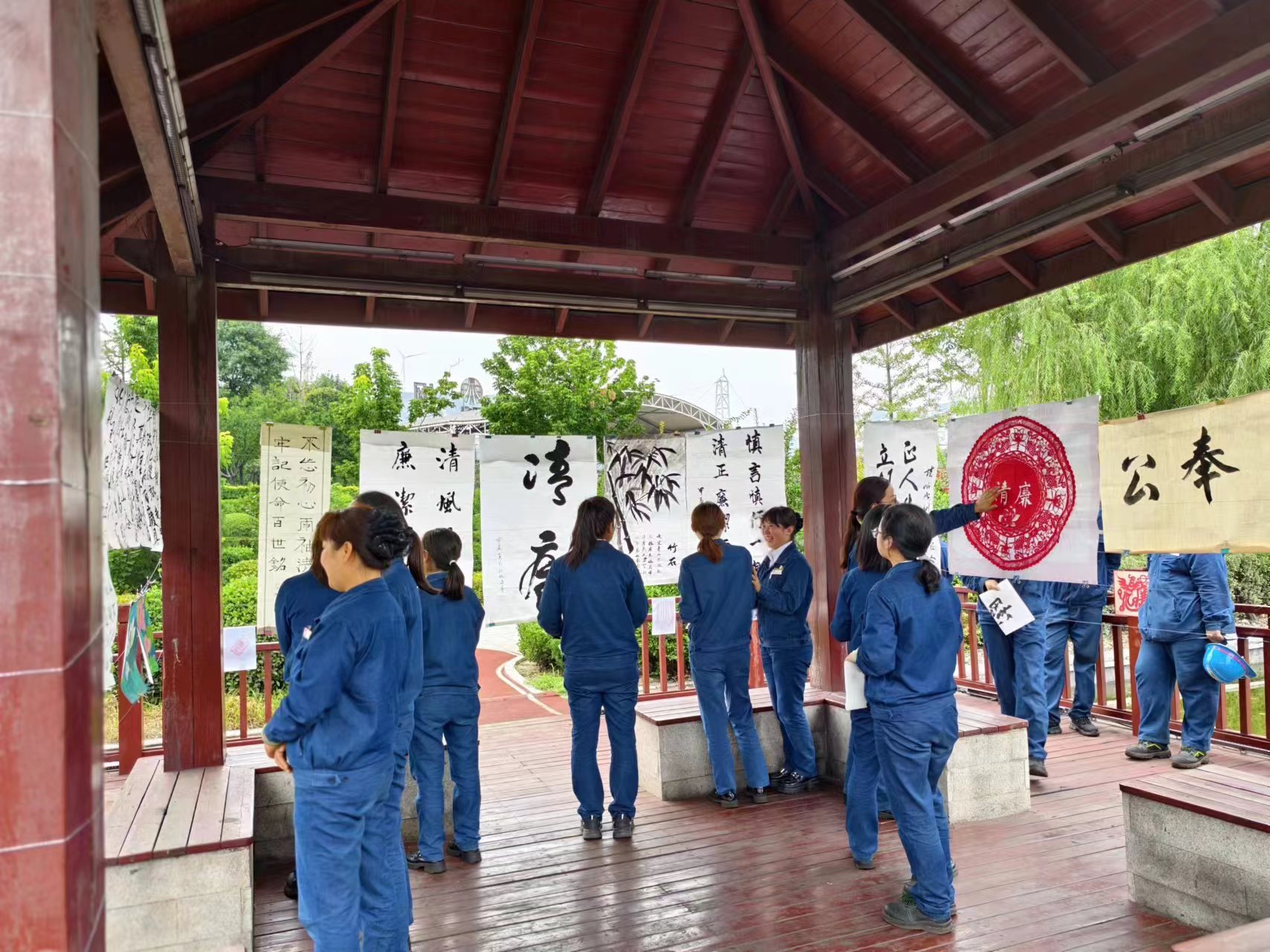 īL 䓳ǡ䓼FozOW䓷֕M_չĻƷչ