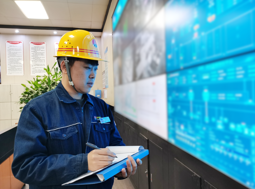 系統(tǒng)發(fā)力促發(fā)展 拾級而上啟新程 系統(tǒng)發(fā)力促發(fā)展 拾級而上啟新程