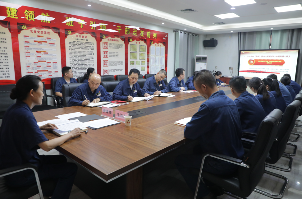 問(wèn)與訴 擦亮基層監(jiān)督“探頭” 問(wèn)與訴 擦亮基層監(jiān)督“探頭”