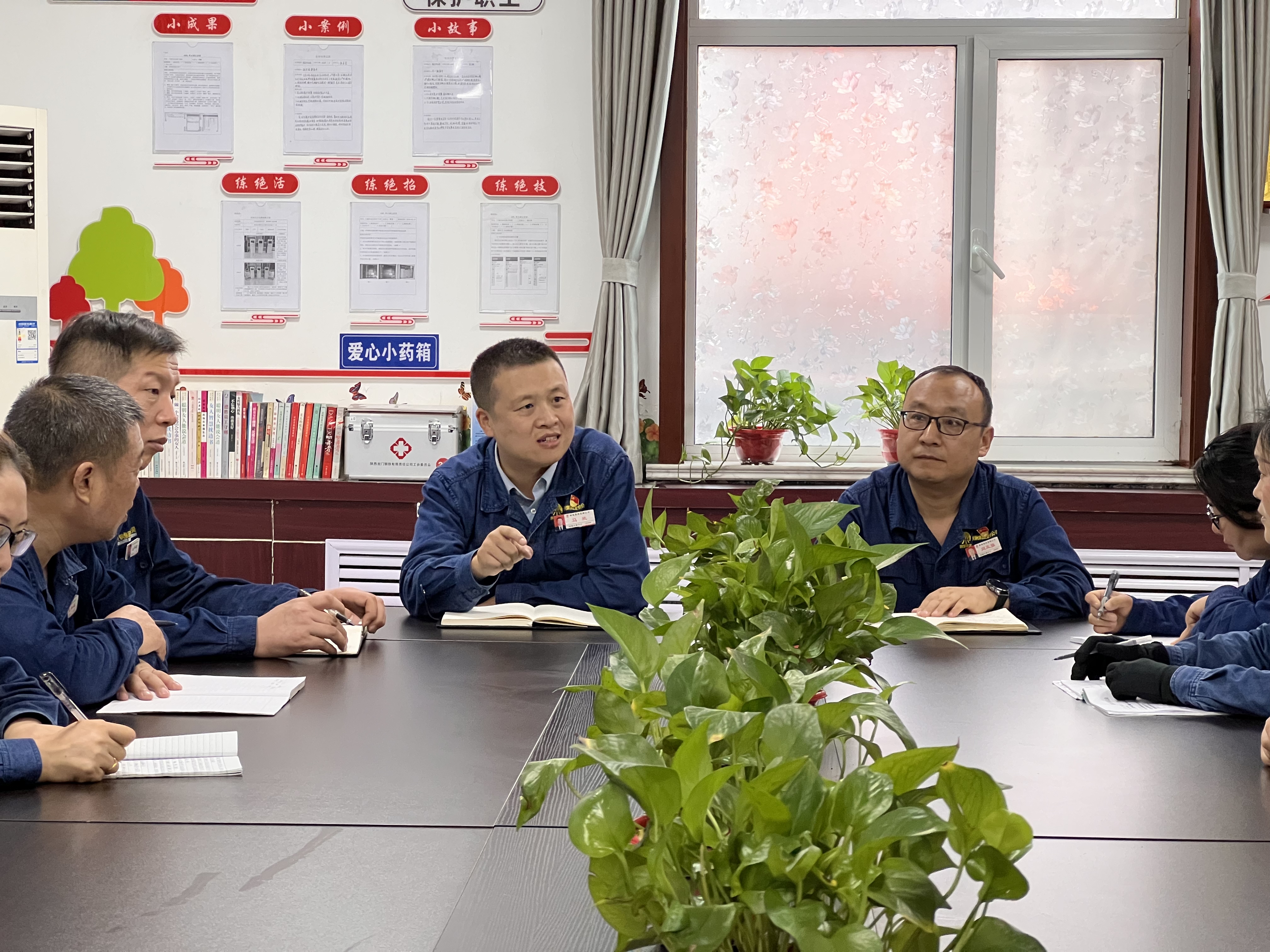 “三力”合發(fā) 形勢(shì)任務(wù)教育打開“干事創(chuàng)業(yè)”新常態(tài) “三力”合發(fā) 形勢(shì)任務(wù)教育打開“干事創(chuàng)業(yè)”新常態(tài)