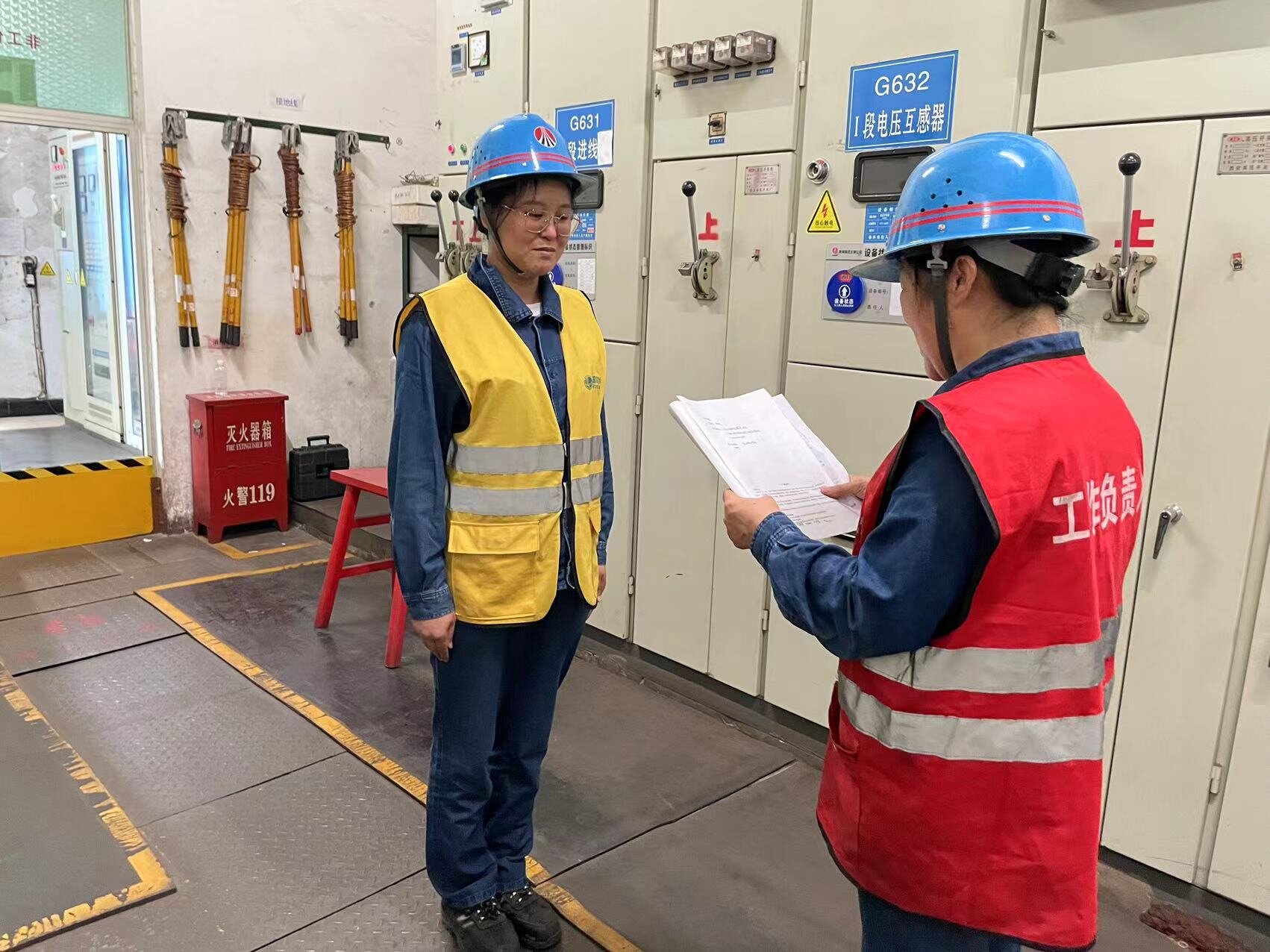 百日攻堅在行動 守護節(jié)日安全關(guān) 百日攻堅在行動 守護節(jié)日安全關(guān)