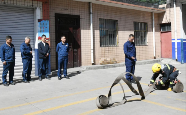 王西才一行到龍鋼公司開展國慶期間安全生產(chǎn)及環(huán)保工作檢查 王西才一行到龍鋼公司開展國慶期間安全生產(chǎn)及環(huán)保工作檢查