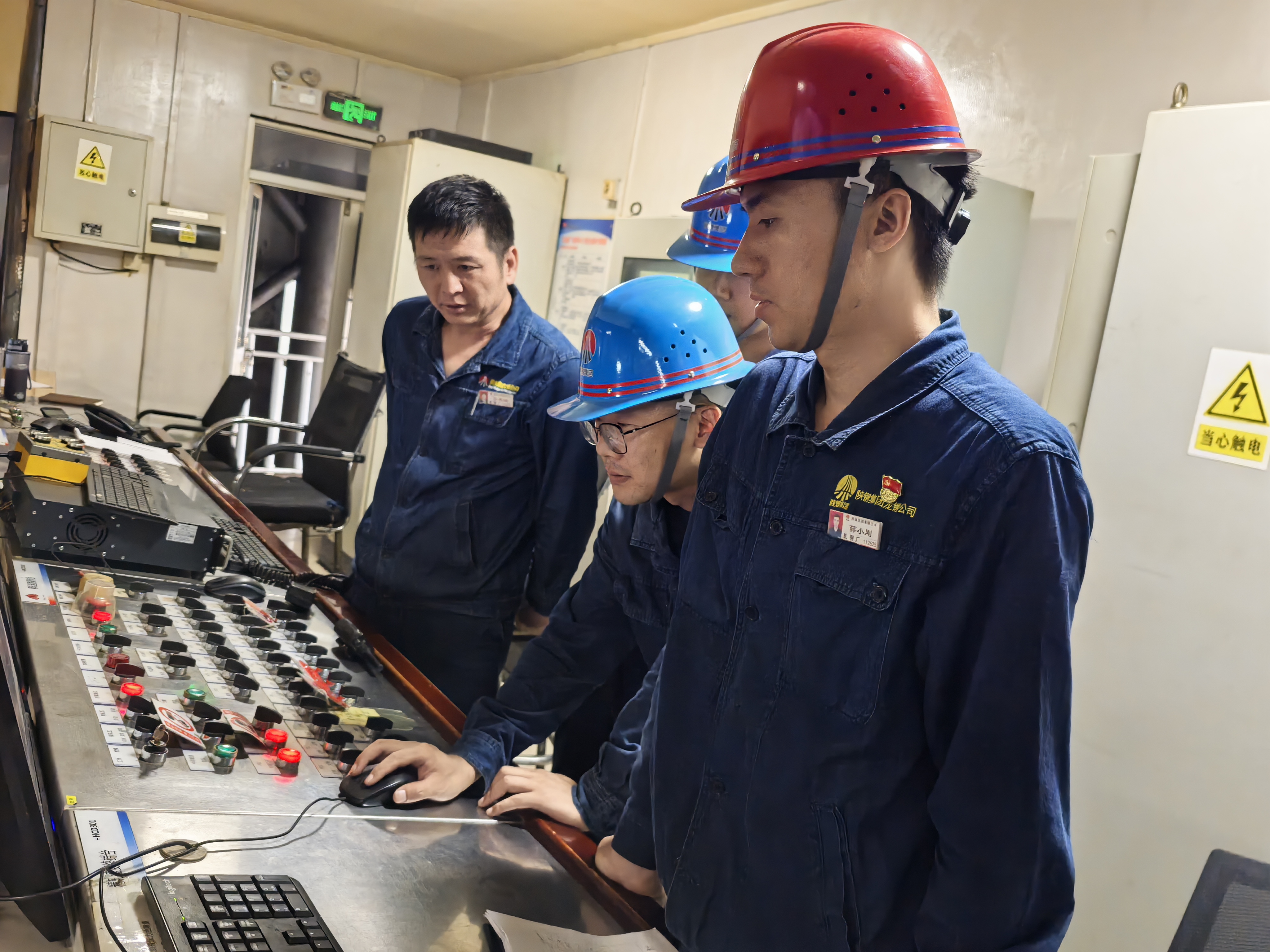 四個(gè)聚焦 推進(jìn)黨員教育走深走實(shí) 四個(gè)聚焦 推進(jìn)黨員教育走深走實(shí)