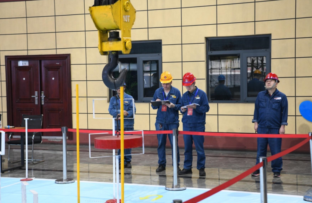 數字無言,行動有聲!龍鋼公司十月份生產經營取得新突破 數字無言,行動有聲!龍鋼公司十月份生產經營取得新突破