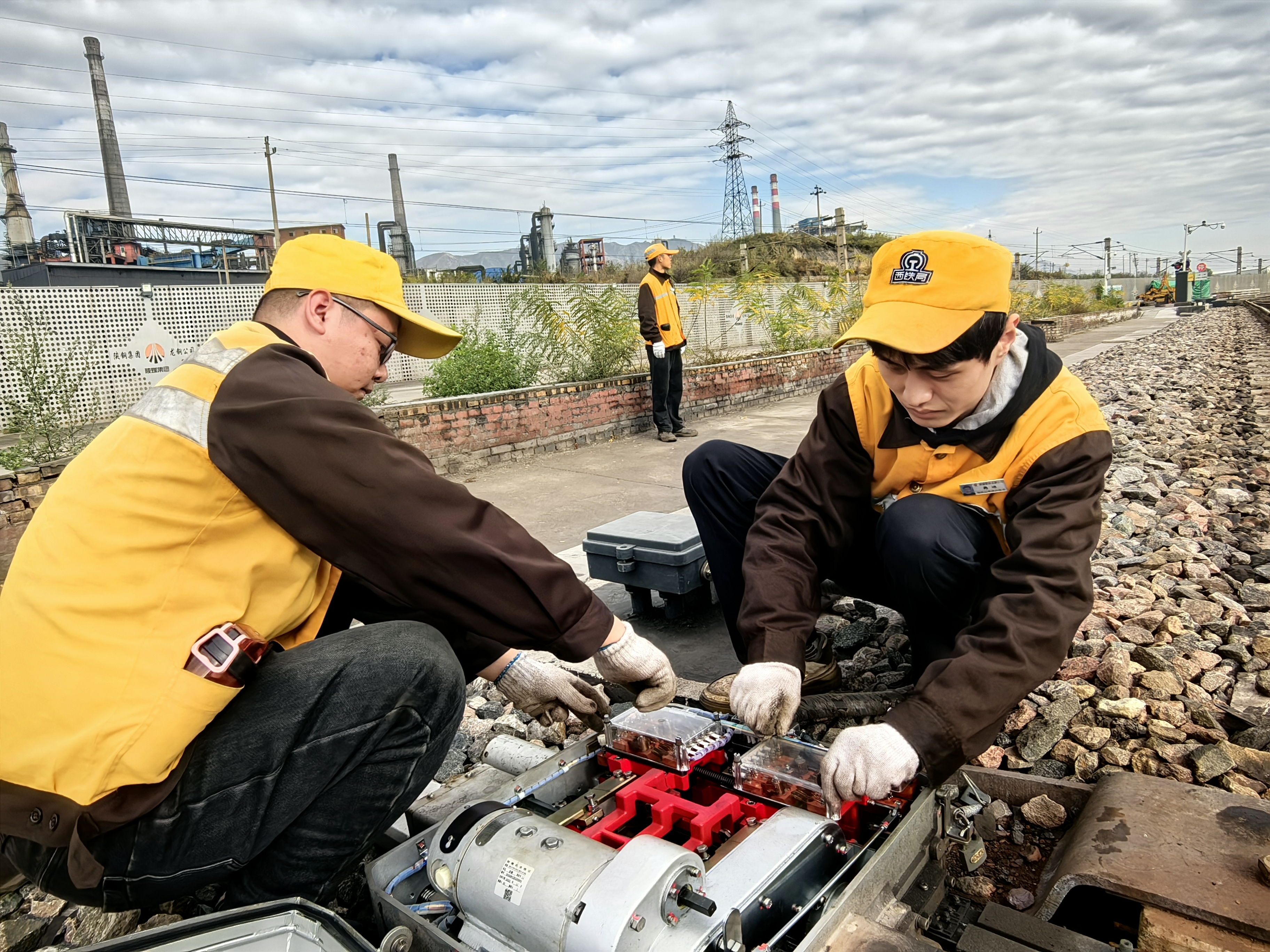 決勝總目標(biāo) 我們的關(guān)鍵詞是…… 決勝總目標(biāo) 我們的關(guān)鍵詞是……