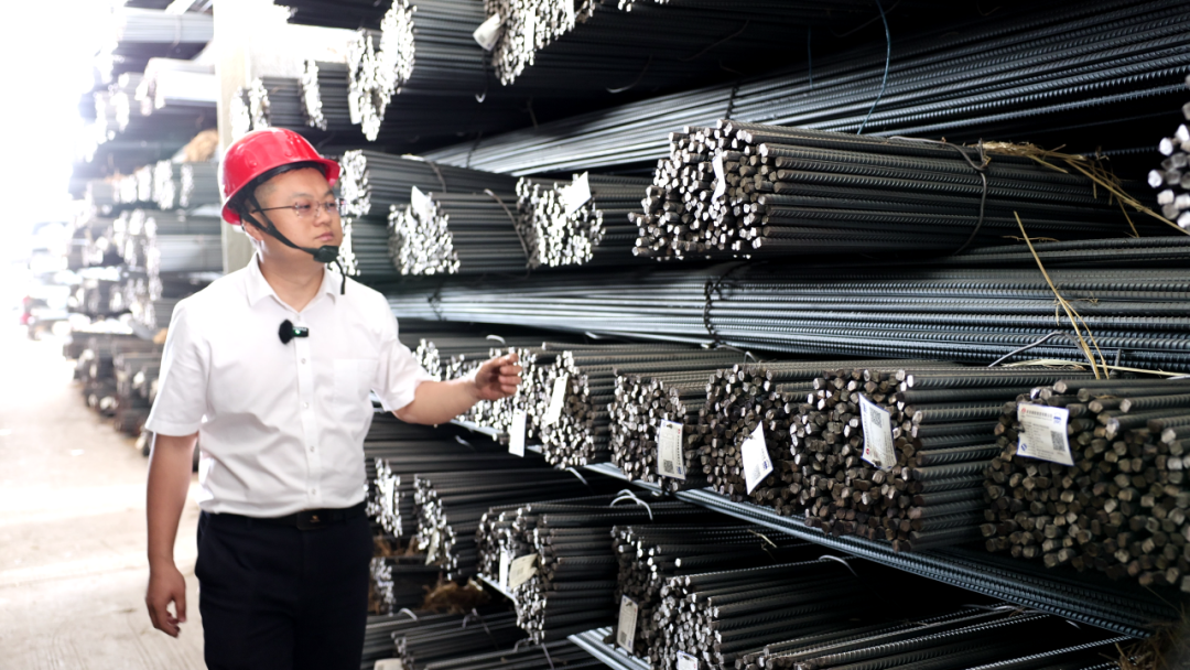 ȫ꽵2000f ֹ˾YƸĸ