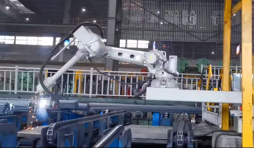 數(shù)智賦能 助推企業(yè)高質(zhì)量發(fā)展 數(shù)智賦能 助推企業(yè)高質(zhì)量發(fā)展