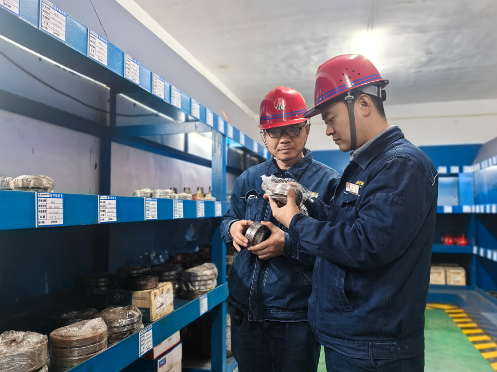 用好“四種經(jīng)營(yíng)理念” 激活鐵前“增效源” 用好“四種經(jīng)營(yíng)理念” 激活鐵前“增效源”