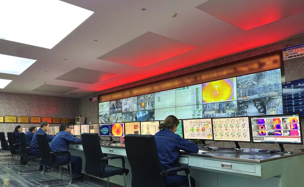 挺紀在前 舉旗亮劍 奮力沖刺總目標 挺紀在前 舉旗亮劍 奮力沖刺總目標