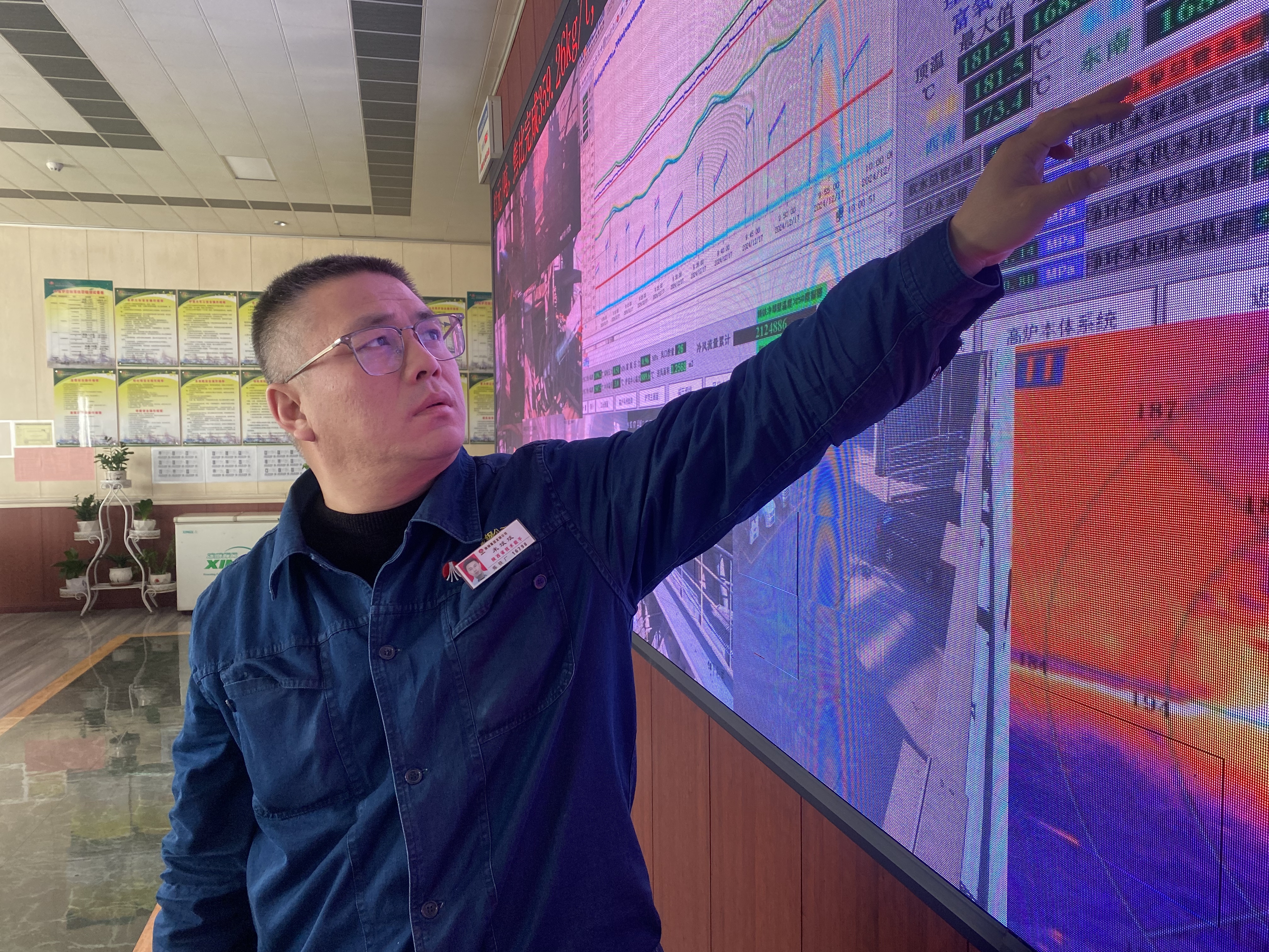 米斌斌:從“工”到“匠”的蛻變之路 米斌斌:從“工”到“匠”的蛻變之路