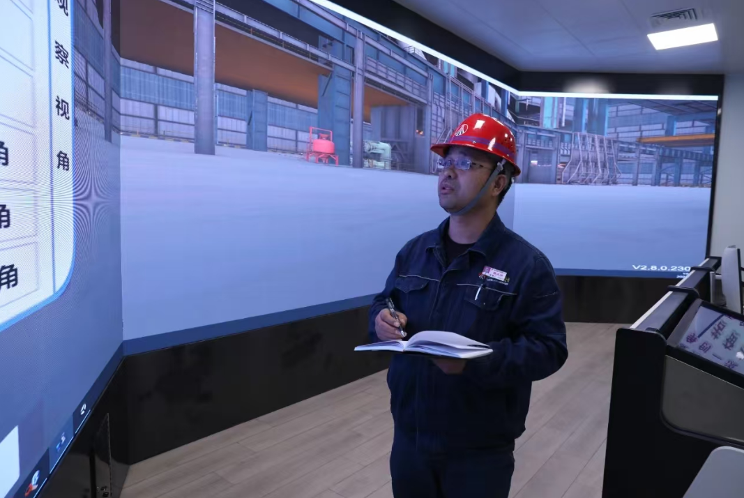 鋼鐵熔爐里的“奮斗樂章” 鋼鐵熔爐里的“奮斗樂章”