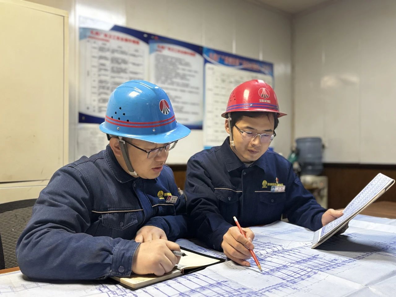 ԡ(g)B(ti)ᡰ֮(dng)^L(fng)