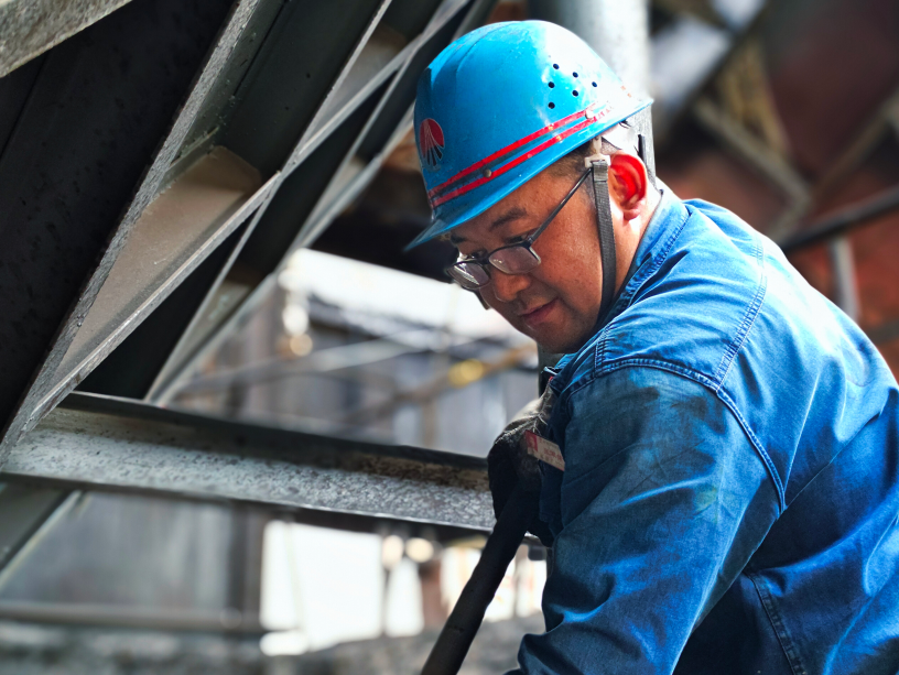 龍鋼公司:奮楫爭(zhēng)春開(kāi)新局 龍鋼公司:奮楫爭(zhēng)春開(kāi)新局