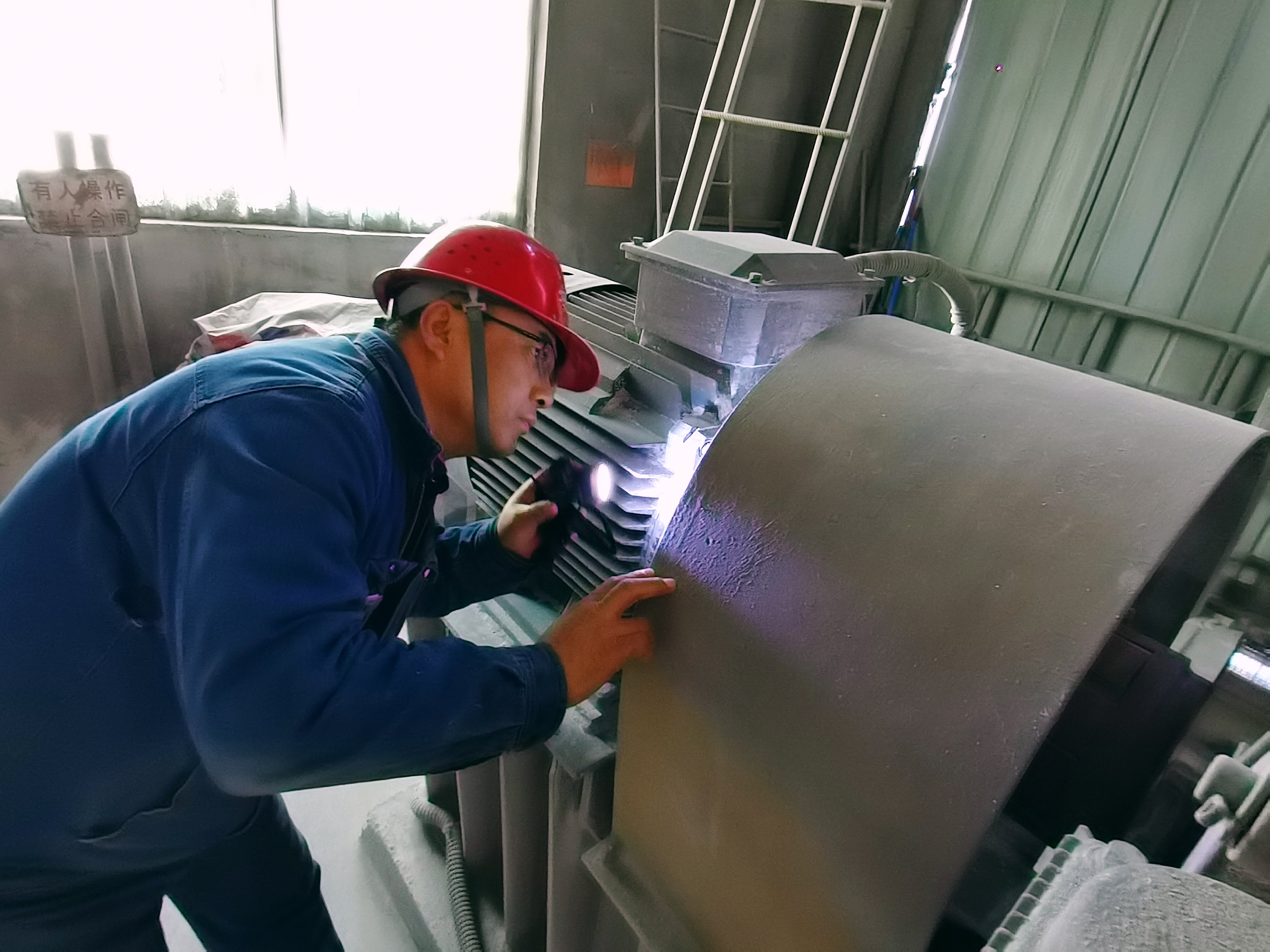 應急管理“煉”實招 安全生產(chǎn)“鋼”性強 應急管理“煉”實招 安全生產(chǎn)“鋼”性強