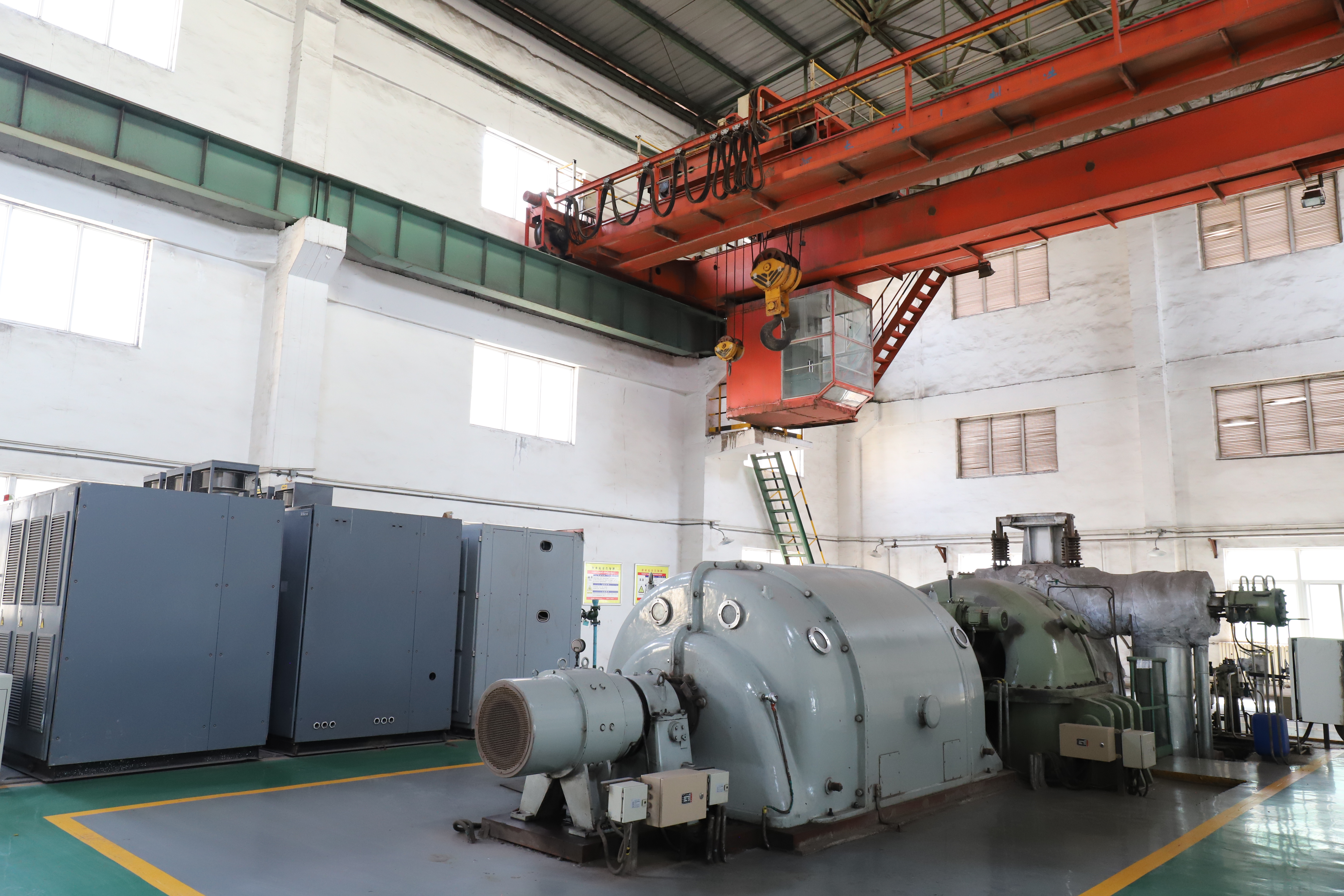 度電必爭 攻堅突破——龍鋼公司450㎡燒結余熱發電日上網電量再創新高 度電必爭 攻堅突破——龍鋼公司450㎡燒結余熱發電日上網電量再創新高