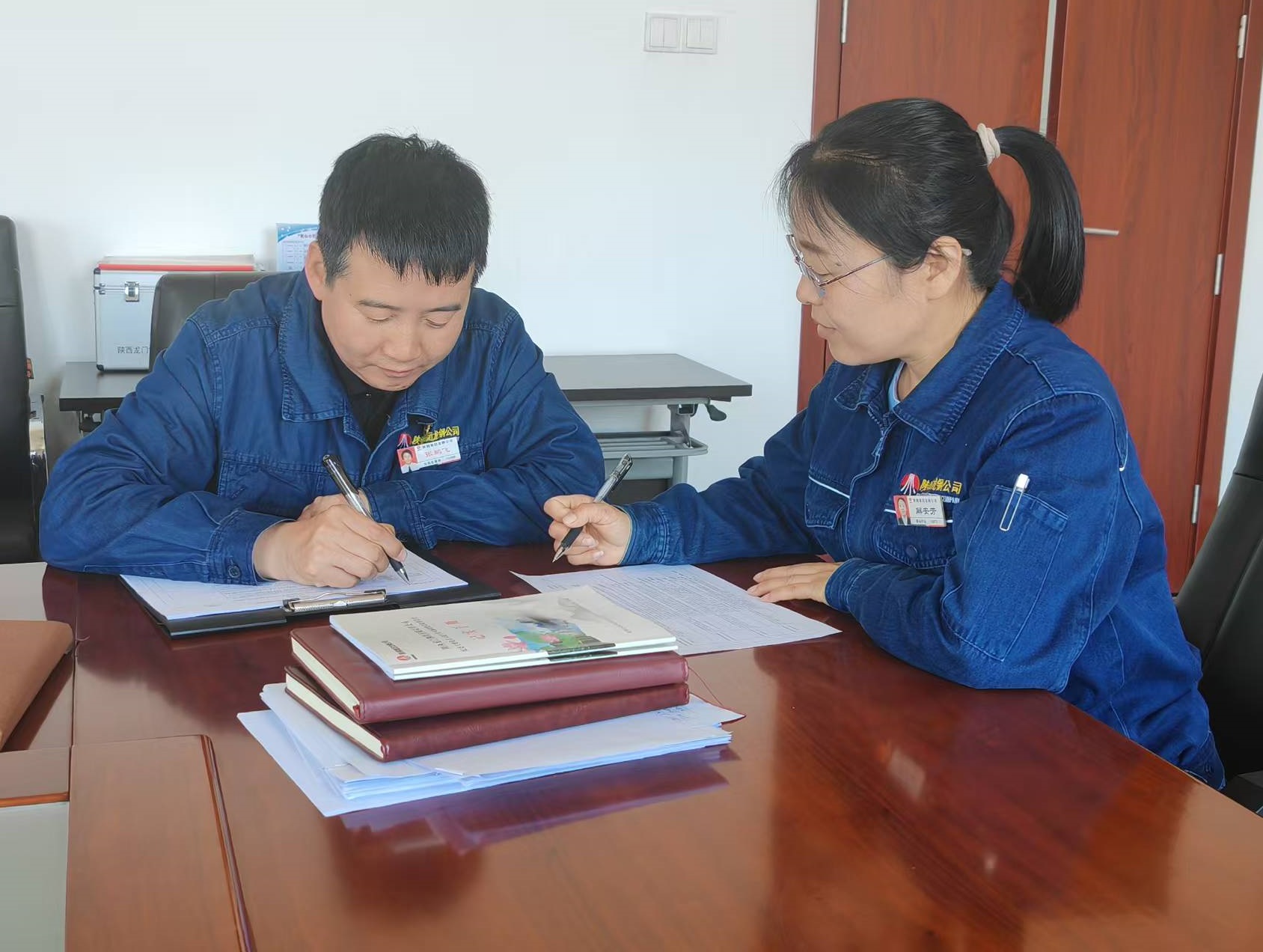 踐行“四種經營理念”龍鋼公司紀委在行動 踐行“四種經營理念”龍鋼公司紀委在行動