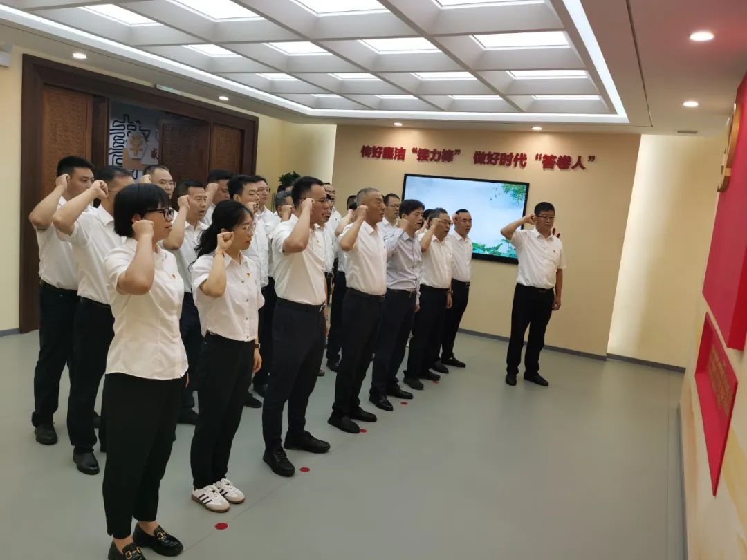 韓城公司組織干部員工開展黨風(fēng)廉政建設(shè)宣傳教育月系列活動 韓城公司組織干部員工開展黨風(fēng)廉政建設(shè)宣傳教育月系列活動