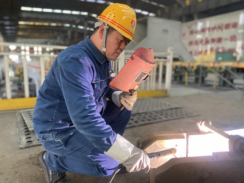 筑牢設備管理根基 護航生產穩定運行 筑牢設備管理根基 護航生產穩定運行