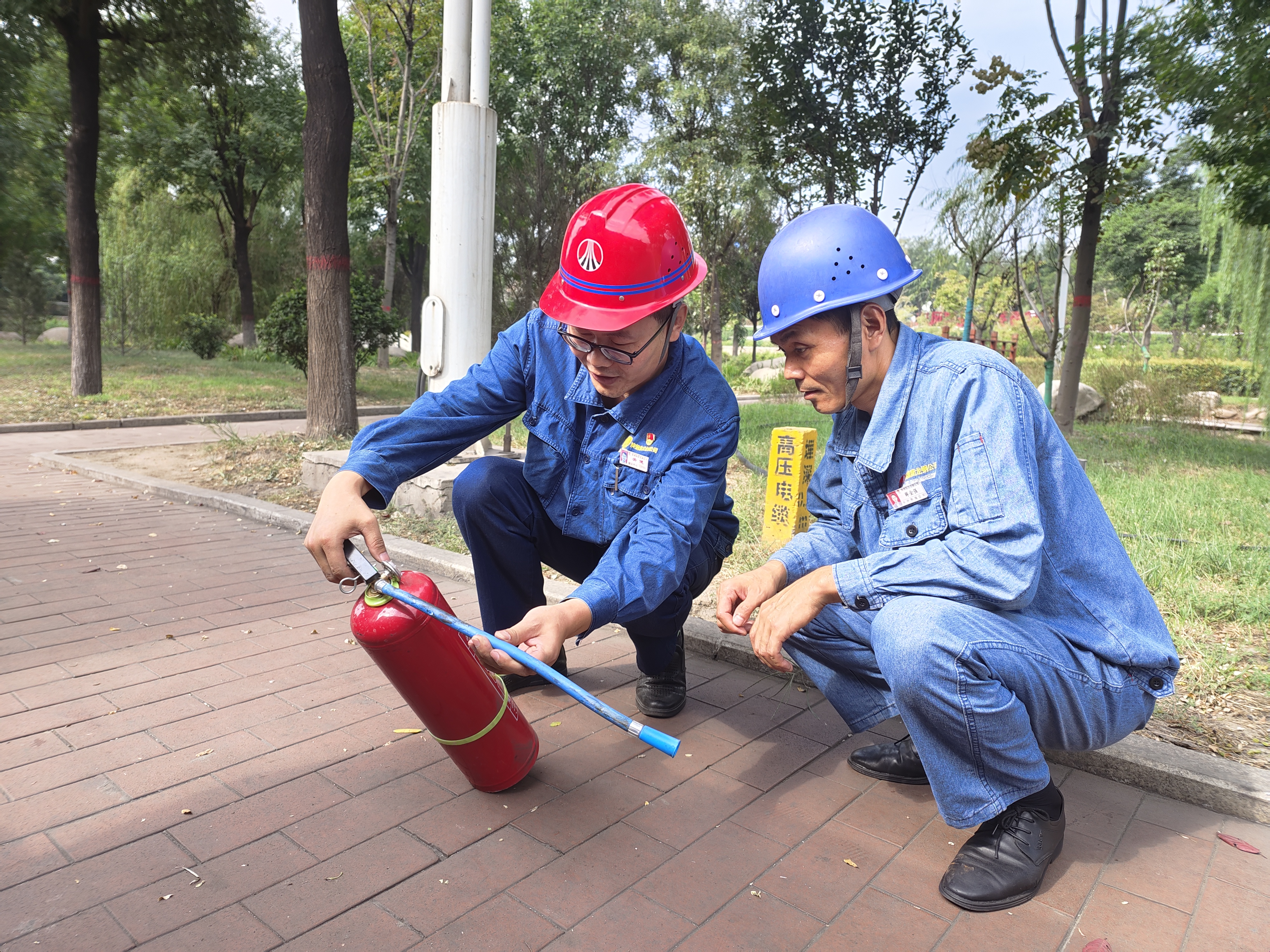 篤行不怠 這份“期中成績單”有看點(diǎn) 篤行不怠 這份“期中成績單”有看點(diǎn)