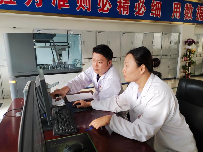 戰高溫 創佳績 鋼城生產“別樣紅” 戰高溫 創佳績 鋼城生產“別樣紅”