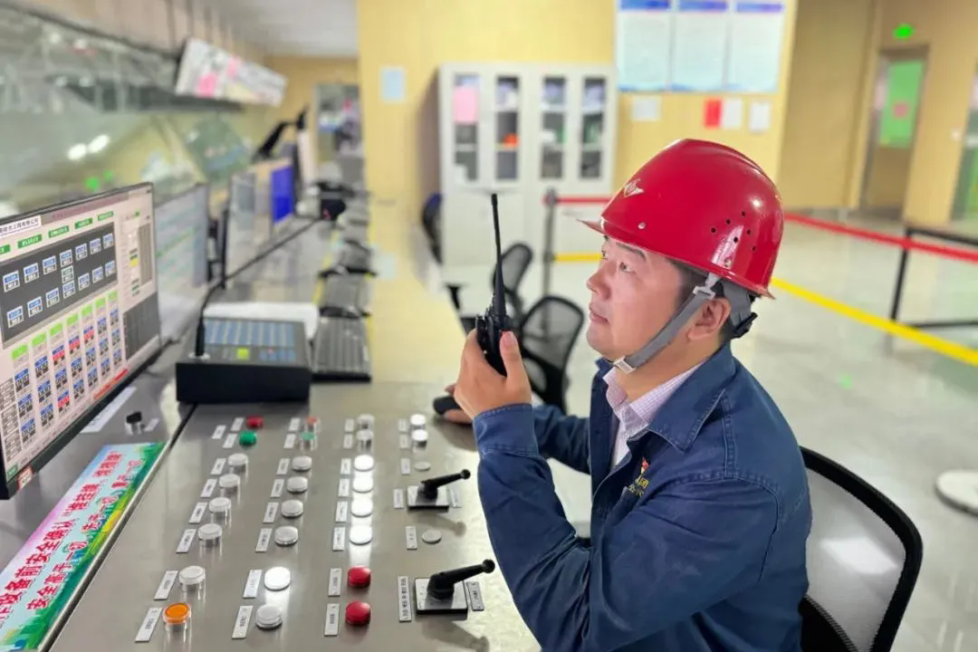 9.5萬噸中厚板新紀錄背后的故事 9.5萬噸中厚板新紀錄背后的故事