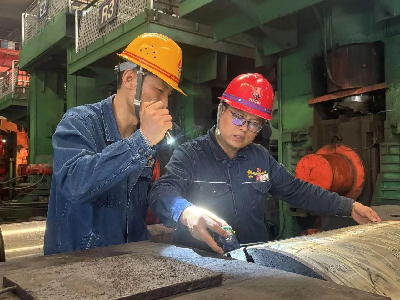 tɫ(q)(dng) hxܰl(f)չ