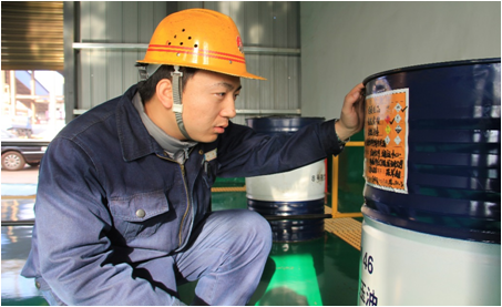 追逐屬于自己的那束“光” ——龍鋼公司儲運中心青工崗位成長掃描 追逐屬于自己的那束“光” ——龍鋼公司儲運中心青工崗位成長掃描