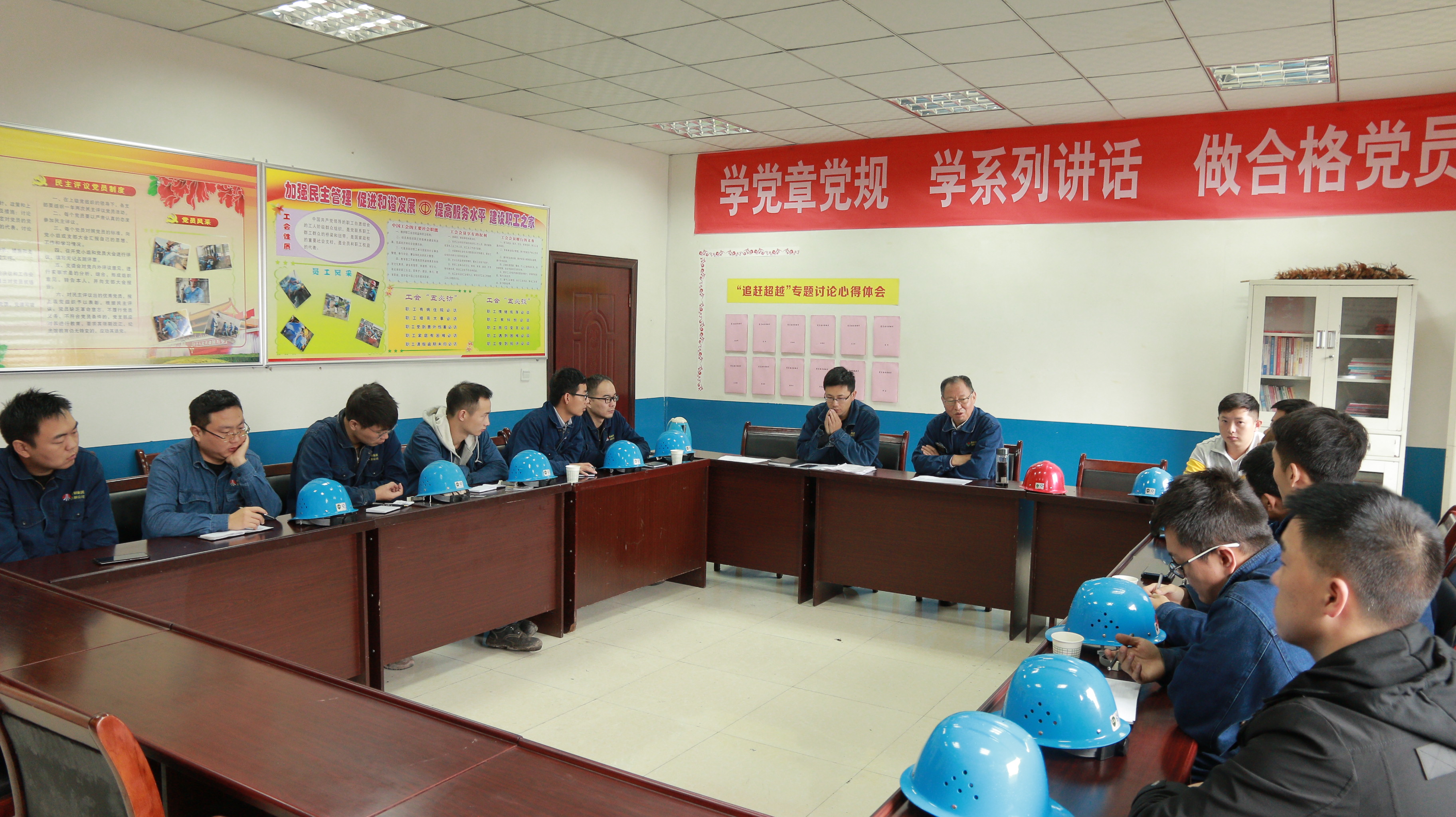 “三破三立”讓人才領跑求實創新的之路 “三破三立”讓人才領跑求實創新的之路